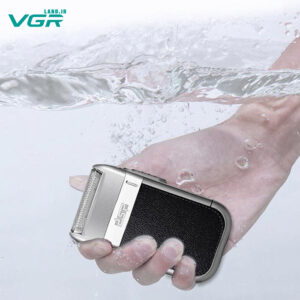 تصویر شیور صورت دی اس پی مدل 60019 به رنگ مشکی، دارای دو سر شناور فویلی و پورت شارژ USB، مناسب برای اصلاح صفر.