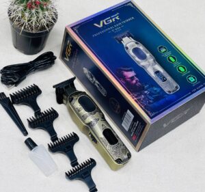 تصویر ماشین اصلاح وی جی آر مدل V-954 با تیغه تیتانیوم DLC، نمایشگر دیجیتال و موتور 7000 دور در دقیقه