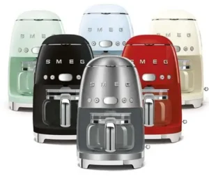 تصویر قهوه ساز اسمگ مدل DCF02 در 5 رنگ مشکی و قرمز و سفید و ابی و کرمی