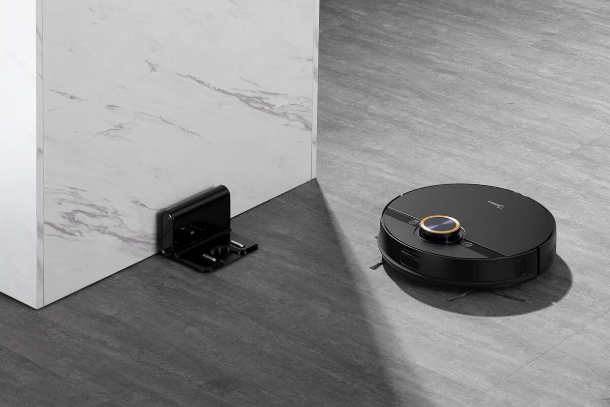جارو رباتیک مایدیا مدل M7 Pro مشکی با ناوبری LIDAR، مکش 4000 پاسکال و پد تی‌کشی ارتعاشی