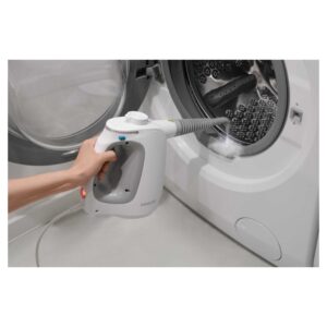 تصصویر بخارشوی سنکور SSC 3510 در حال تمیز کردم ماشین لباس شویی